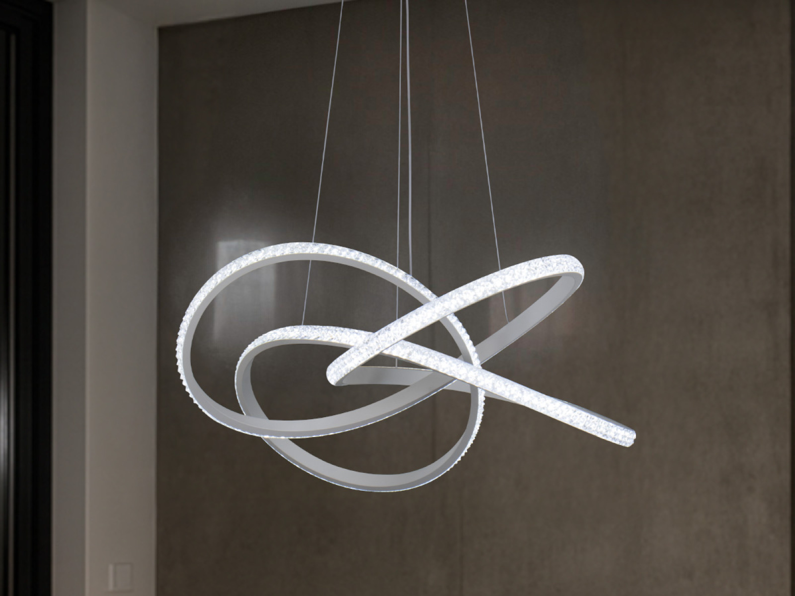 LED závesné svietidlo s diaľkovým ovládačom 95W - TA2309/W