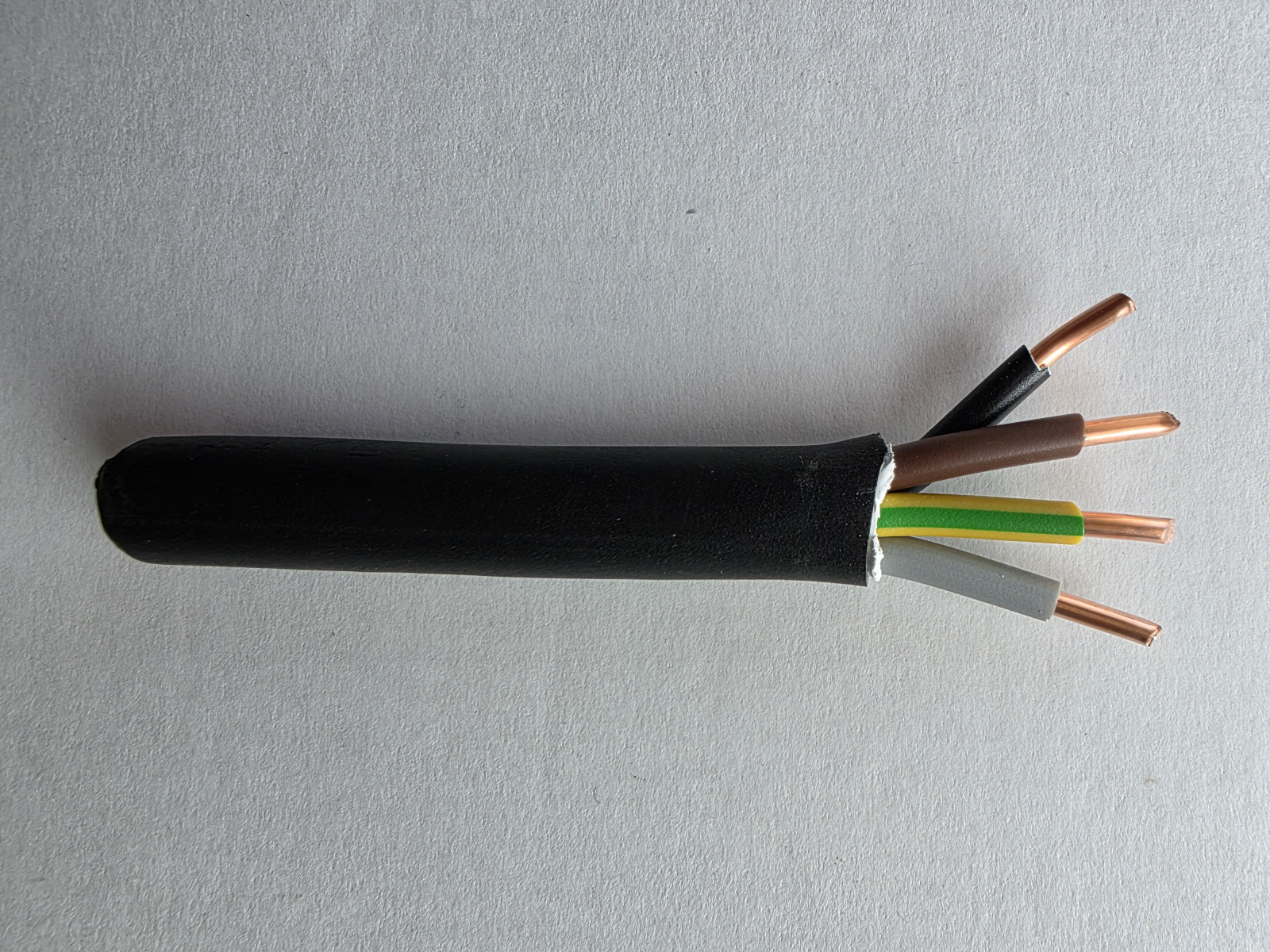 CYKY-J 4x4 CYKY 4Bx4