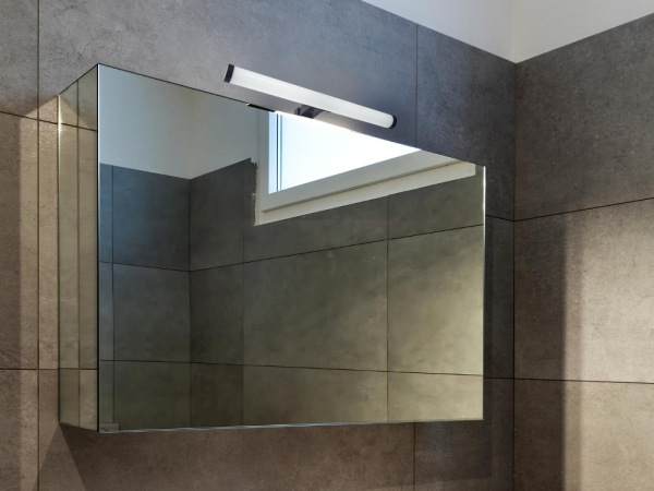 LED kúpeľňové svietidlo 8W / IP44 / 300 / 4000K - LNL7720/BK 3