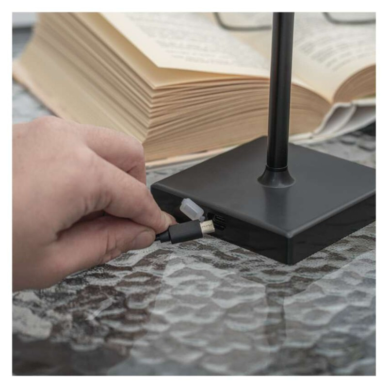 LED stolná lampa KATIE, dobíjacia, čierna 6