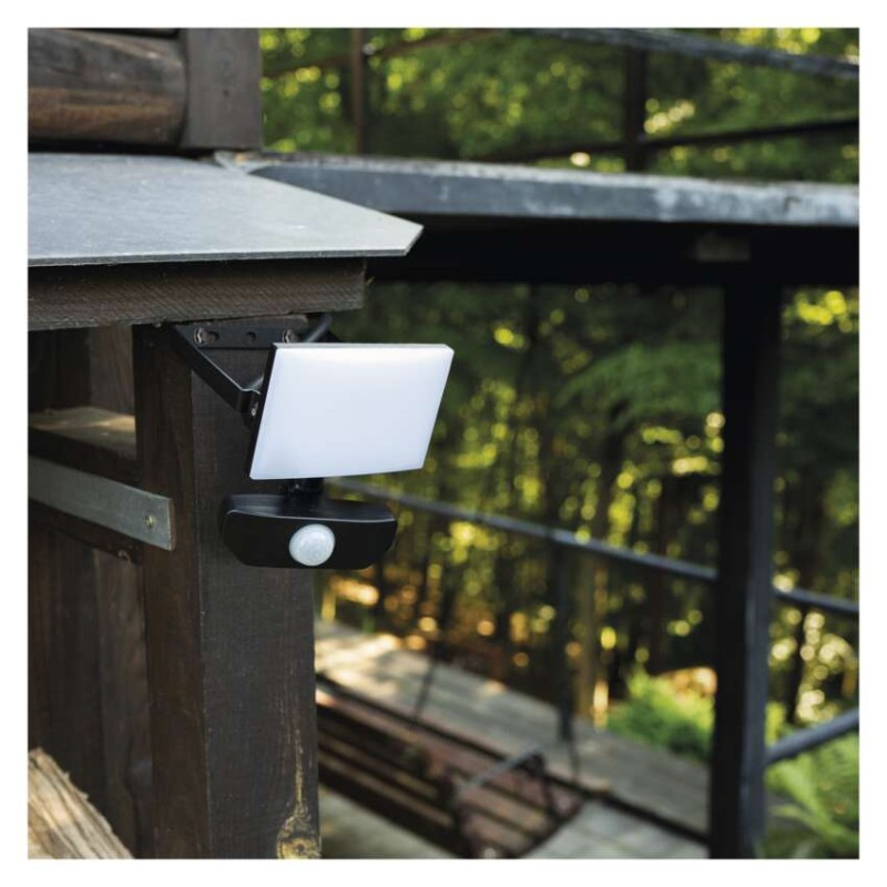 LED reflektor TAMBO so senzorom pohybu, 20 W, 2000 lm, čierny 11