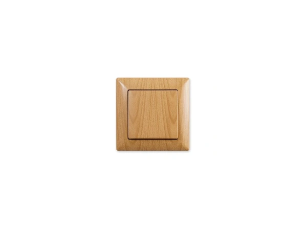 VISAGE SPINAC 7 JAVOR