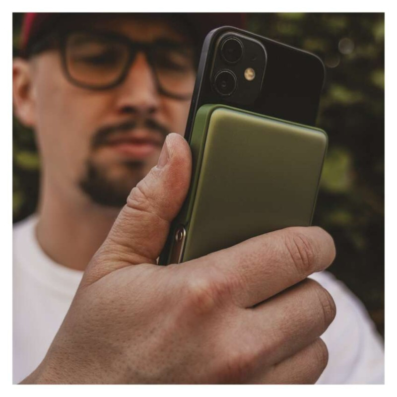Power bank EMOS WI 1031, 10 000 mAh, 20 W+Wireless, army-green 6