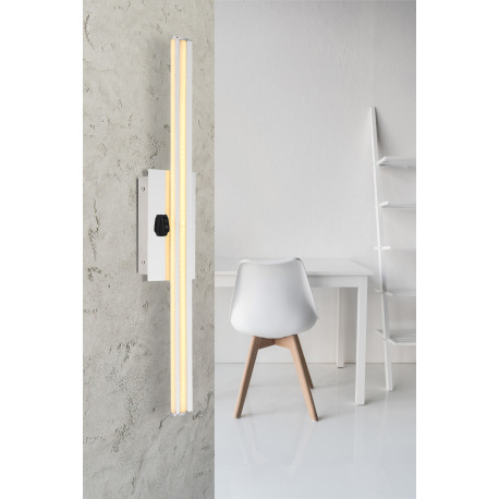 Nástenné svietidlo, kov chróm, hliník, plast opál satinovaný, IP44, vypínač, ŠxV:100x610, H:62, vrát 9