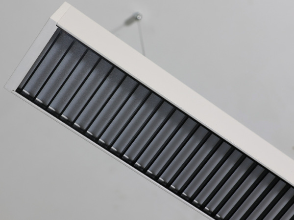 LED lineárne svietidlo 55W - LN71 5
