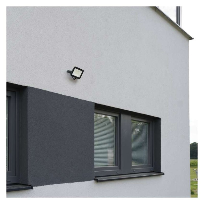 LED reflektor INOVO, 30W neutrálna biela 8