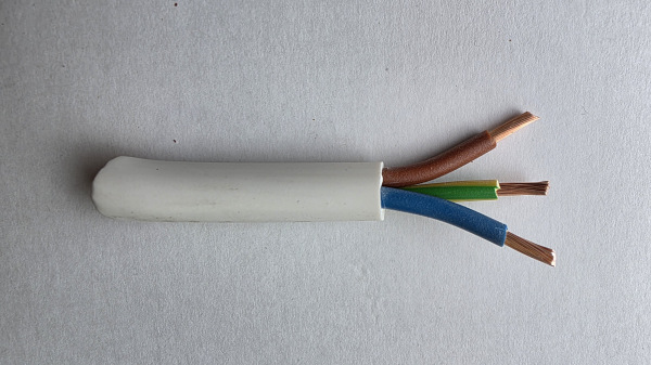 CYSY 3G4 biely (H05VV-F)