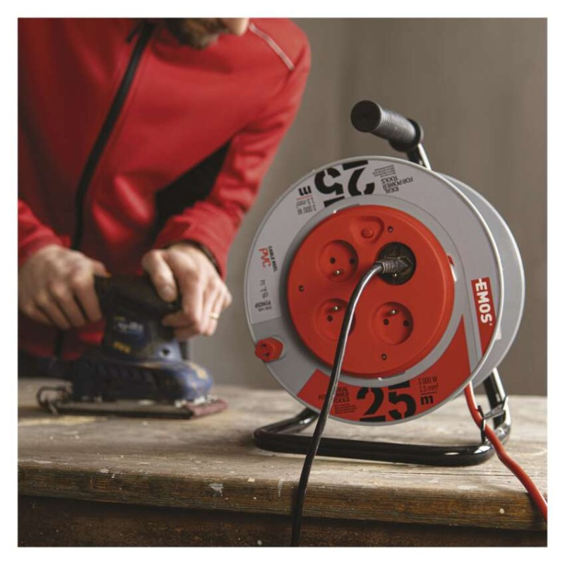 Predlžovací kábel na bubne 25 m / 4 zásuvky / červený / PVC / 230 V / 1,5 mm2 4