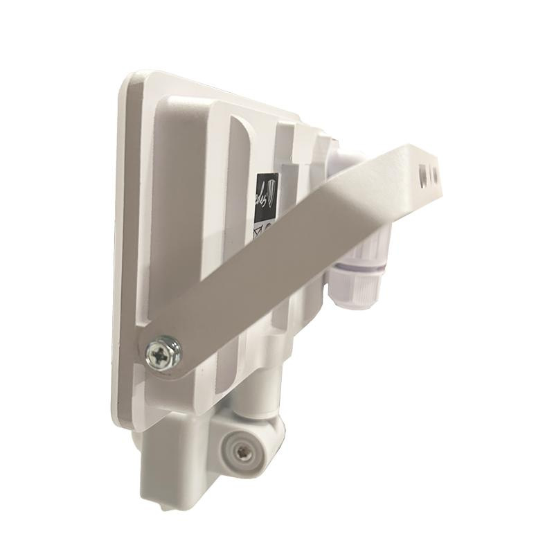 Vonkajší biely LED reflektor so senzorom 20W / 4000K - LF7122S 6