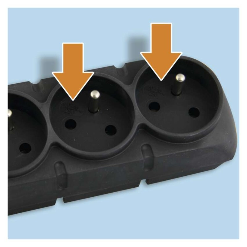 Prepäťová ochrana – 8 zásuviek, 1,5m, čierna 7