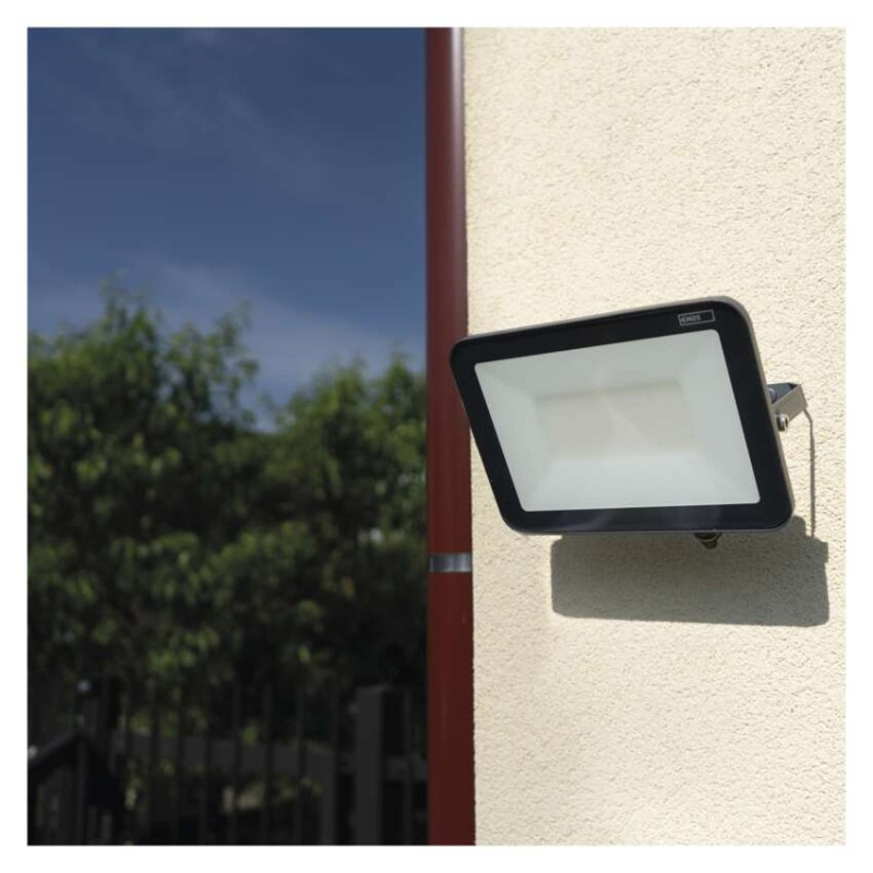 LED reflektor INOVO, 50W neutrálna biela 6