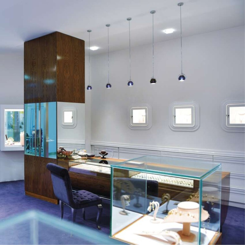 LED žiarovka Classic MR16 strieborná/ GU10 / 3 W (32 W) / 345 lm / Studená biela 3