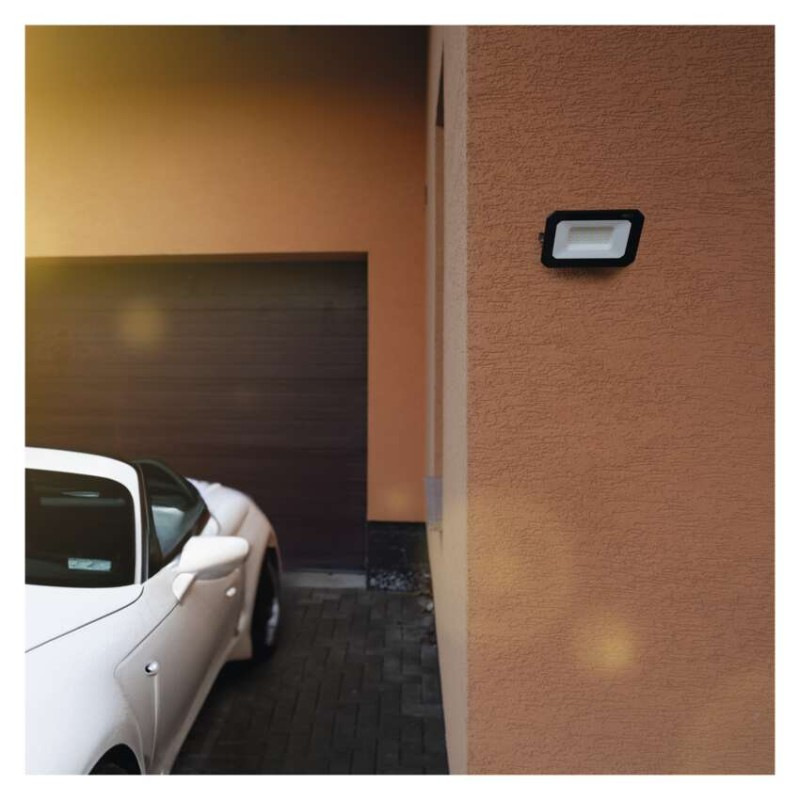 LED reflektor SIMPO 30 W neutrálna biela 10