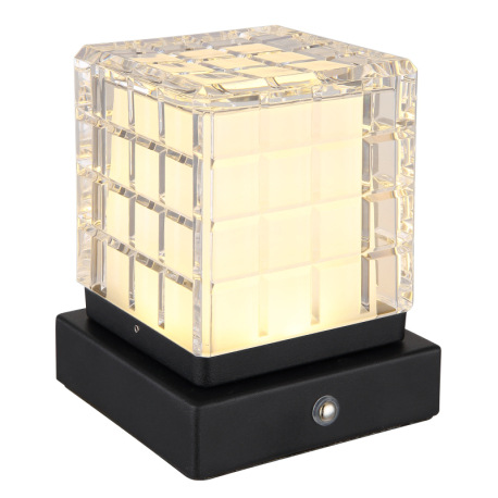 Nabíjateľná stolová lampa, kov čierny, akryl číry, satinovaný povrch, čierny PVC kábel, dotykové zap 10