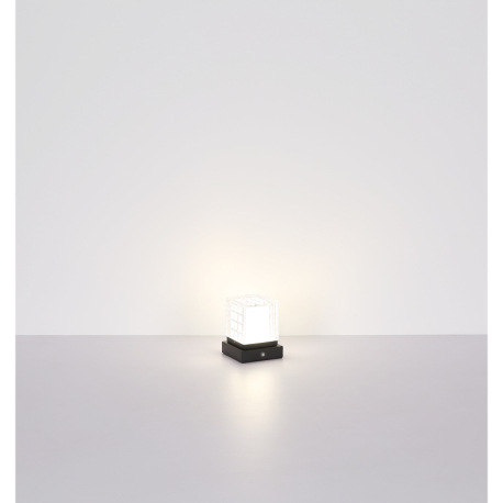 Nabíjateľná stolová lampa, kov čierny, akryl číry, satinovaný povrch, čierny PVC kábel, dotykové zap 15