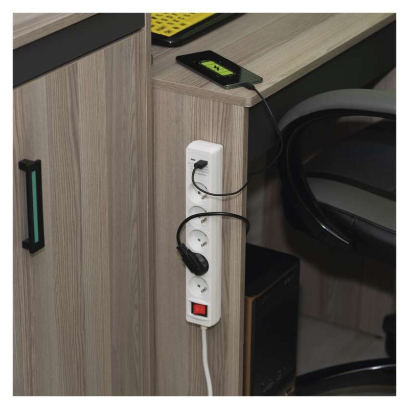 Predlžovací kábel 3 m / 5 zásuvky / s vypínačom / biely / 1×USB-A + 1×USB-C / 1,5 mm2 5