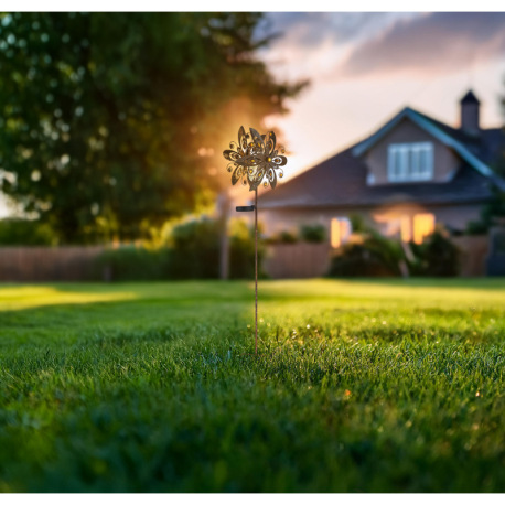 Solárne svietidlo, kov imitácia hrdze, číra sklenená guľa, žlté sklenené kryštály, posuvný spínač, b 11