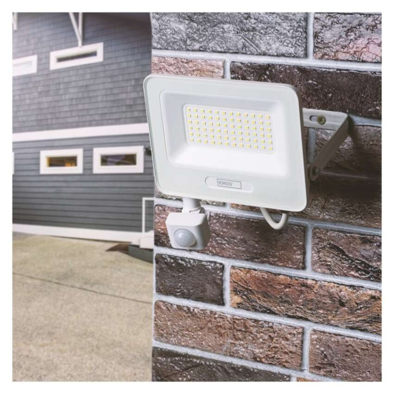 LED reflektor GLARO s pohybovým čidlom, 10 W, biely, IP54, 1000 lm, neutrálna biela 11