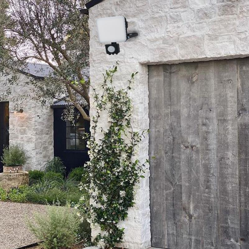 Vonkajší čierny LED reflektor so senzorom 50W / 4000K - LF7024S 3