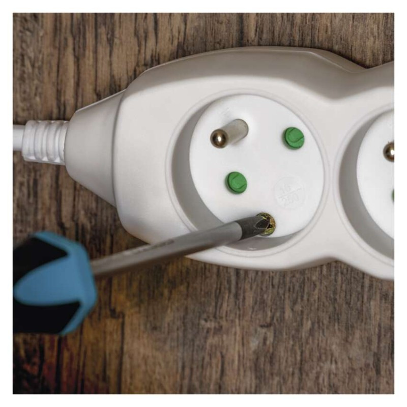 Predlžovací kábel 10 m / 4 zásuvky / biely / PVC / 1 mm2 5