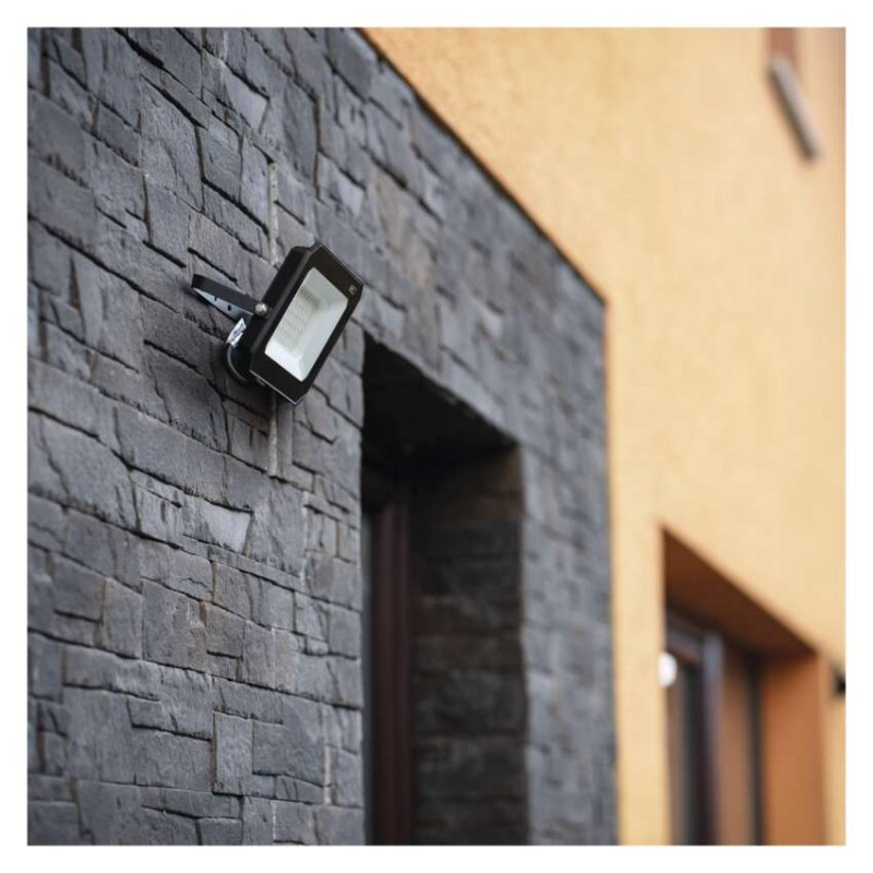 LED reflektor SIMPO 50 W neutrálna biela 10