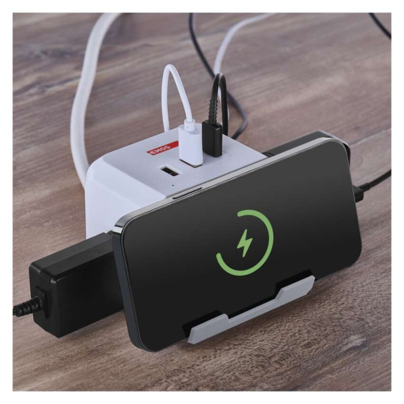 Predlžovací kábel - kocka 2 m / 2 zásuvky / biely / 2×USB-A + 1×USB-C+Qi / 1,5 mm2 4