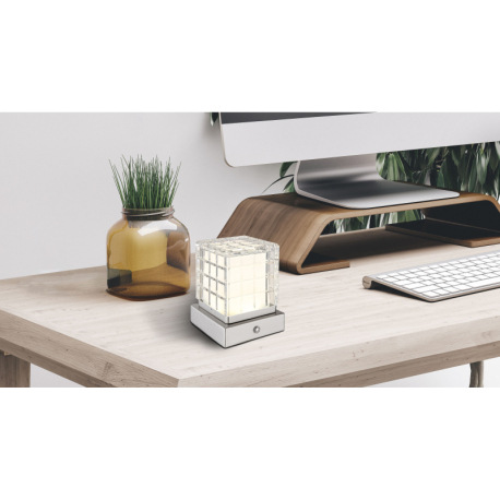 Nabíjateľná stolová lampa, kov nikel,akryl číry, satinovaný povrch, biely PVC kábel, dotykové zapnut 2