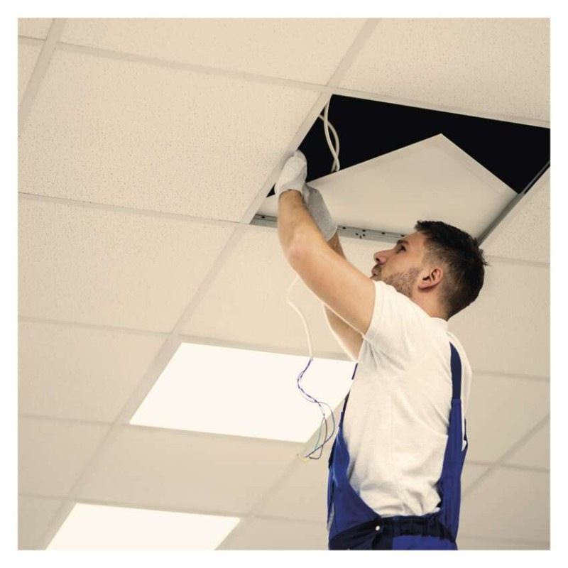 LED panel MAXXO 60×60, štvorcový vstavaný biely, 36W teplá b. UGR 3