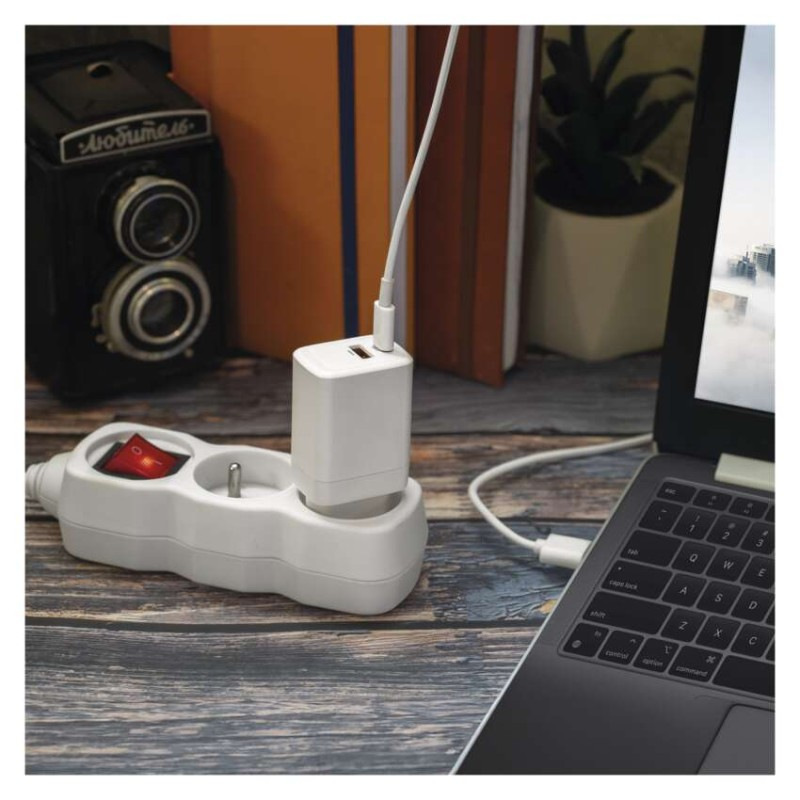 Univerzálny USB adaptér GaN do siete PD 45 W max. 11