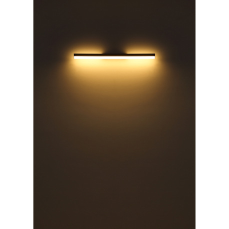 Nástenné svietidlo, kov biely, hliník biely, akryl biely, kolískový spínač na výrobku, fixácia farie 16