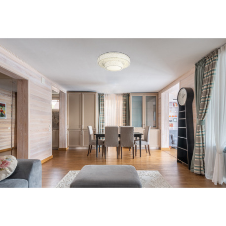 Stropné svietidlo, kov chróm, krištále K5 číre, chrómový krúžok, stmievateľné, viac úrovní pomocou n 10