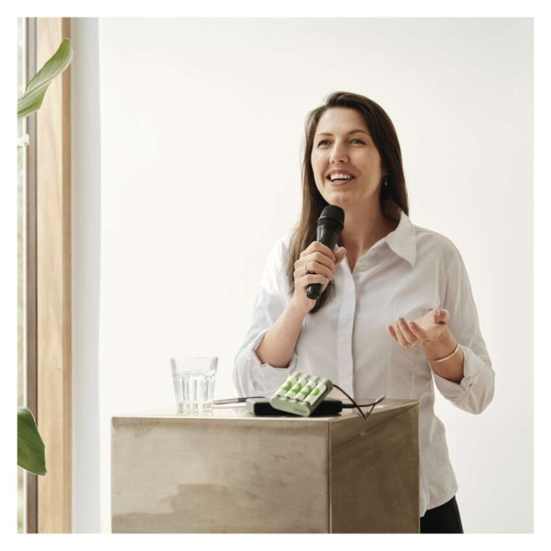 GP nabíjačka batérií Eco E221 + 2AA GP ReCyko 2100 1