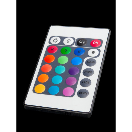 LED pásik plastový biely, stmievateľný, RGB menič a fixácia farieb, diaľkové ovládanie, možnosť skrá 18