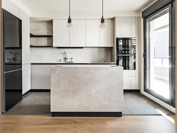 Objímka E27 / 1m / chróm / lesklá čierna - BH622B 1