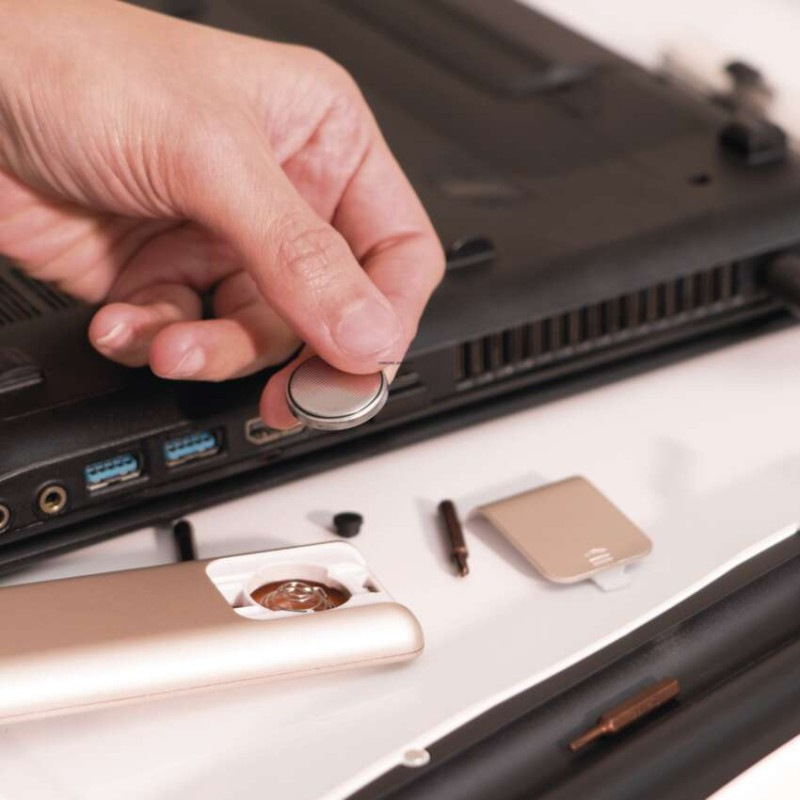 Lítiová gombíková batéria RAVER CR2032, 5 ks 1