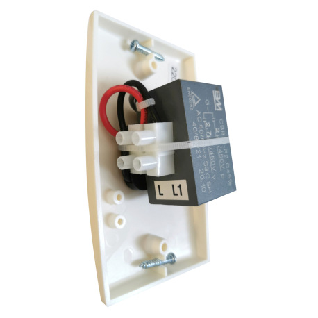 Stropný ventilátor, kov biely, 3 rýchlosti, len jeden smer, maximálny výkon motora 70W, optimálne vy 10