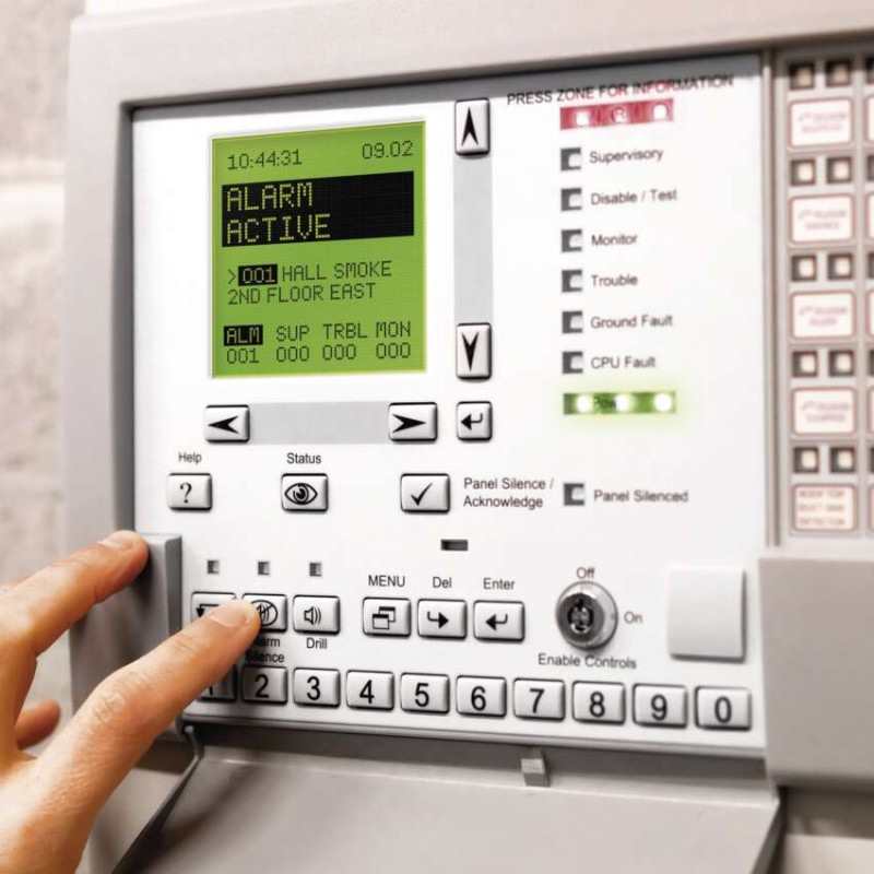 Bezúdržbový olovený akumulátor 12 V/26 Ah L2 1