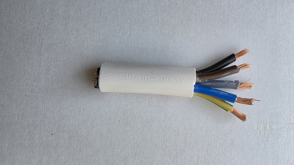 CYSY 5G4 biely (H05VV-F)