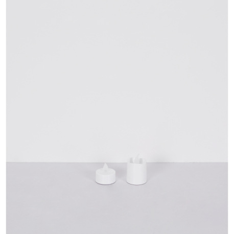 Dekoratívne svietidlo, plast biely/satinovaný, vypínač, efekt ohňa, vrátane bat. 1xCR2032 210mAh, sa 16