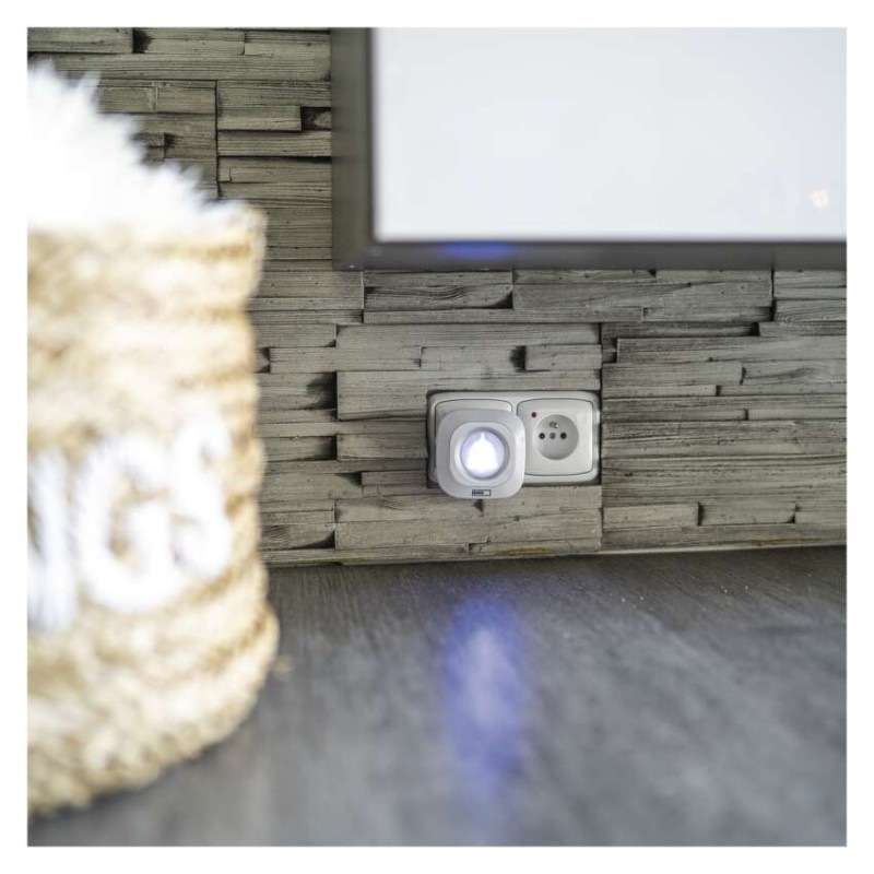 Domový bezdrôtový zvonček P5733W do zásuvky 8