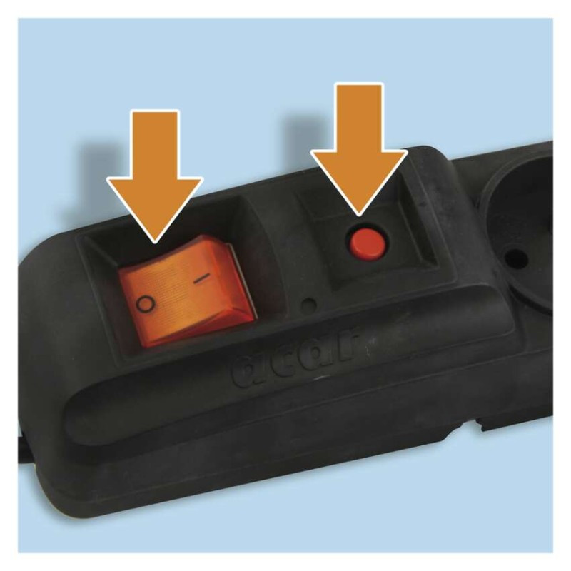 Prepäťová ochrana – 5 zásuviek, 1,5m, čierna 6