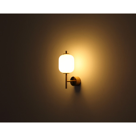 Nástenné svietidlo, kov mosadznej farby, sklo biele, smer svetla: nahor, ŠxV: 135x325mm, H: 185mm, L 13