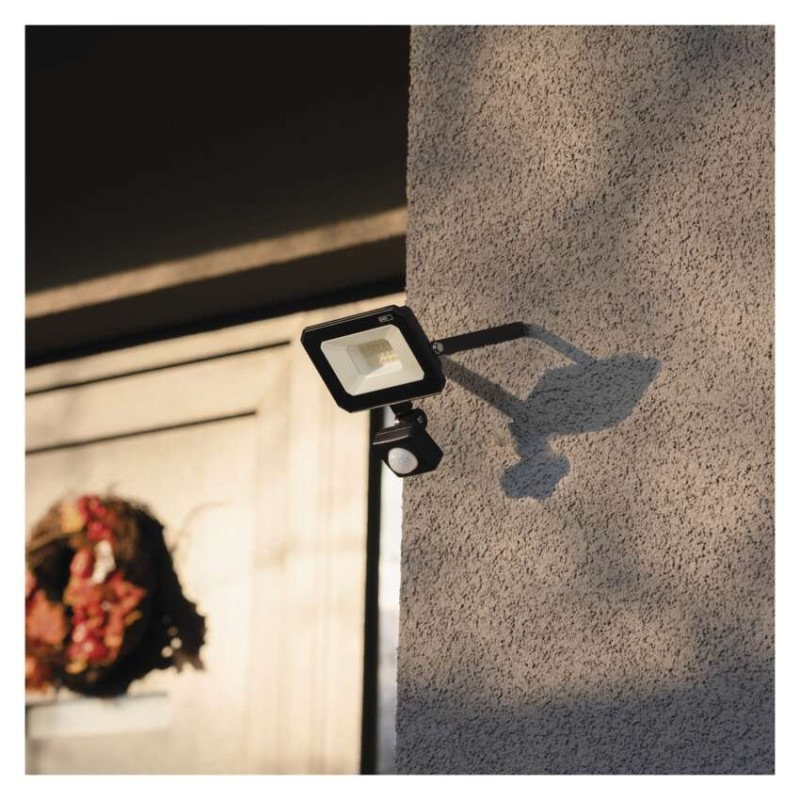 LED reflektor SIMPO s pohybovým čidlom 20 W neutrálna biela 9