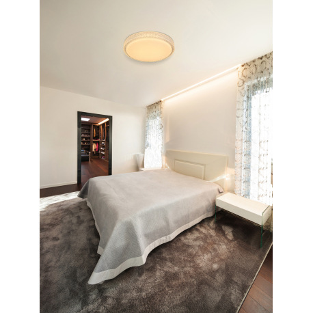 Stropné svietidlo, kov biely, akryl biely, priehľadné plastové krištále, zmena farby svetla pomocou 1