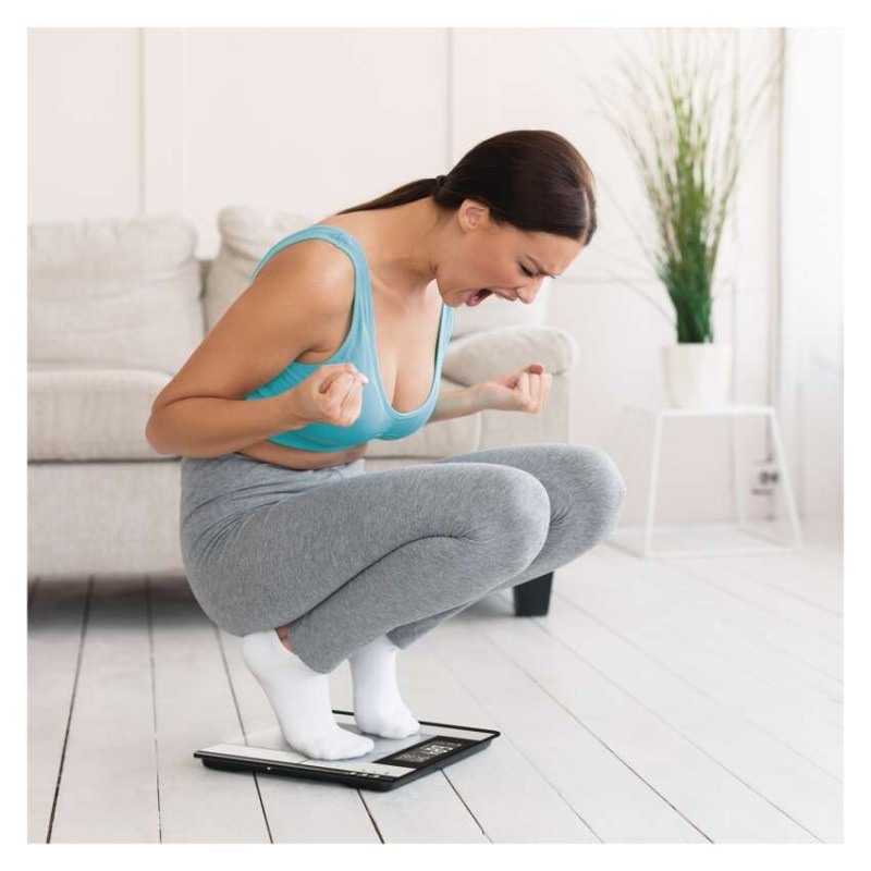 Digitálna osobná váha EV104 6