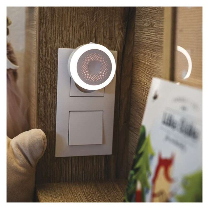 LED nočné svetlo P3326 do zásuvky 7
