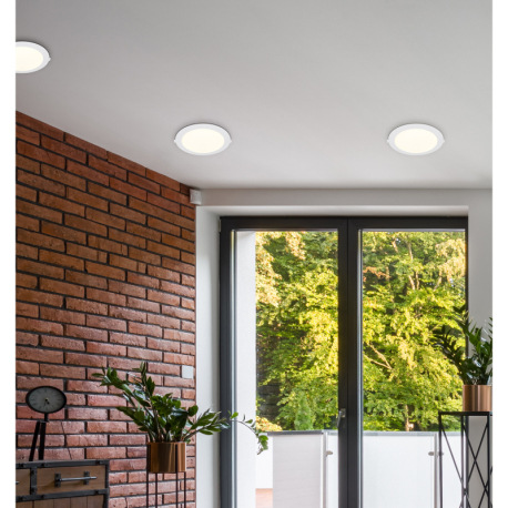 Podhľadové svietidlo, biely plast, biely PVC kábel, externý ovládač v balení, ø: 224mm, V: 25mm, výr 7