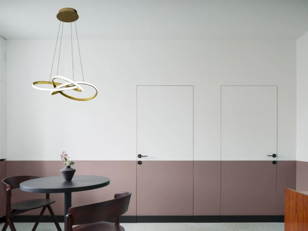 LED visiaca lampa + diaľkový ovládač 65W - J4332/G 8