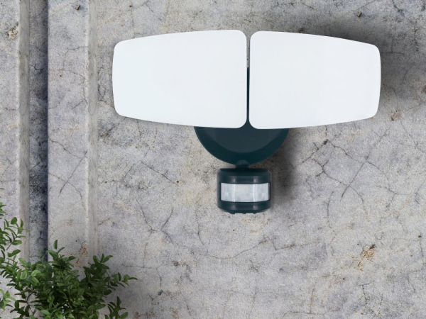 Vonkajší šedý LED reflektor s PIR senzorom 24W / 3000K / 4000K / 6000K - LFX225