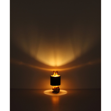 Stolná lampa, matný plast zlatej farby, čierny zamat, čierny PVC kábel, kolískový vypínač na kábli, 16